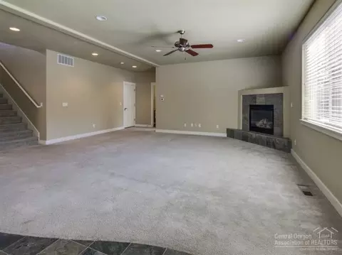 19957 Brass Dr, Bend, OR 97702 photo 5