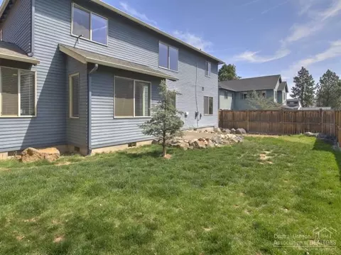 19957 Brass Dr, Bend, OR 97702 photo 3