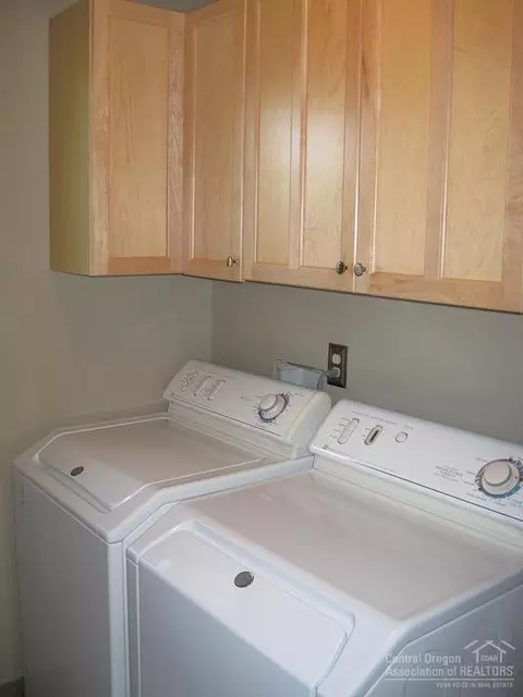 63329 Vogt Rd, Bend, OR 97701 photo 11