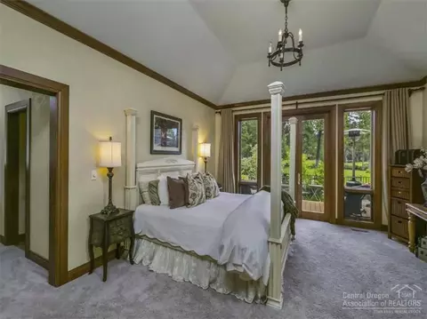 60766 Currant Way, Bend, OR 97702 photo 12