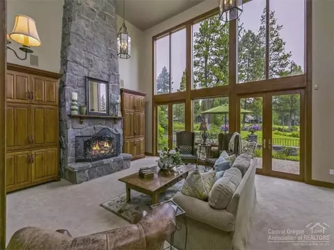 60766 Currant Way, Bend, OR 97702 photo 4