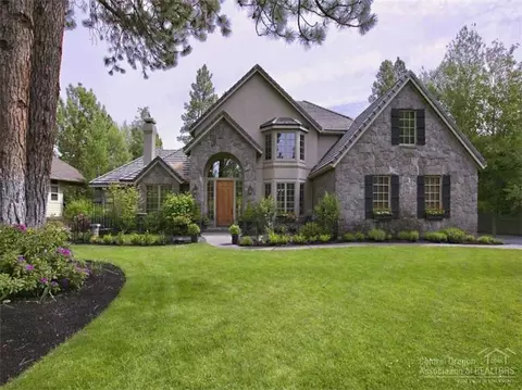 60766 Currant Way, Bend, OR 97702 photo 2