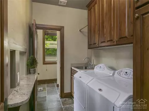 60766 Currant Way, Bend, OR 97702 photo 18