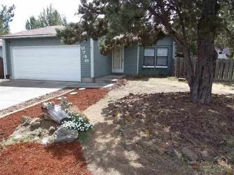 2748 NE Ocker Dr, Bend, OR 97701 photo 1