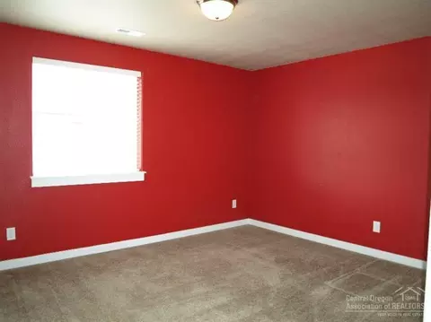 21194 Keyte Rd, Bend, OR 97701 photo 15