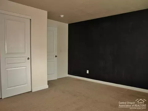 21194 Keyte Rd, Bend, OR 97701 photo 14