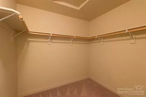 827 NE Locksley Dr, Bend, OR 97701 photo 13