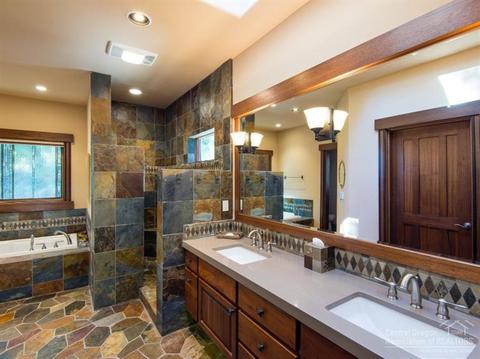 19400 Green Lakes Loop, Bend, OR 97702 photo 15