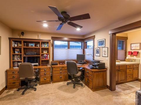 19400 Green Lakes Loop, Bend, OR 97702 photo 12