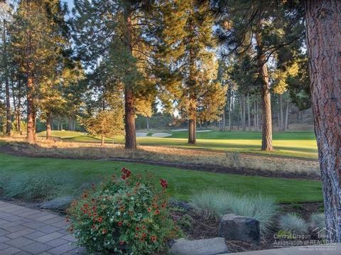 19400 Green Lakes Loop, Bend, OR 97702 photo 3