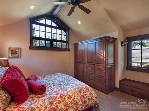 19400 Green Lakes Loop, Bend, OR 97702 photo 19