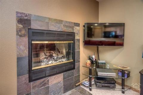 55627 Wagon Master Way, Bend, OR 97707 photo 9