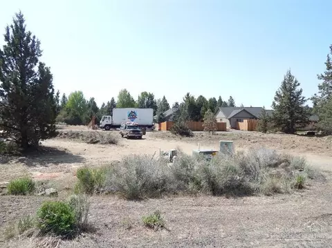 20667 Cooley, Bend, OR photo 3