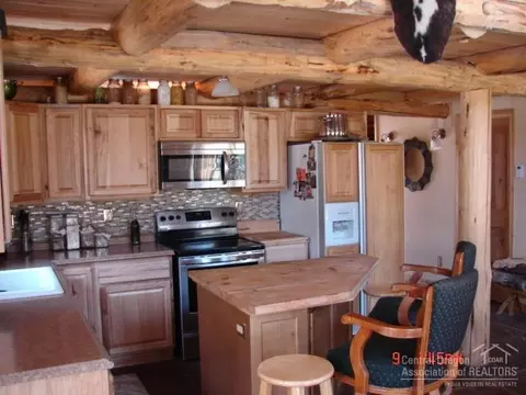 16633 Sprague Loop, La Pine, OR 97739 photo 9