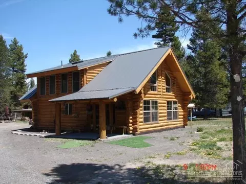 16633 Sprague Loop, La Pine, OR 97739 photo 2