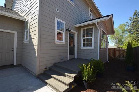 21055 Don St, Bend, OR 97701 photo 24