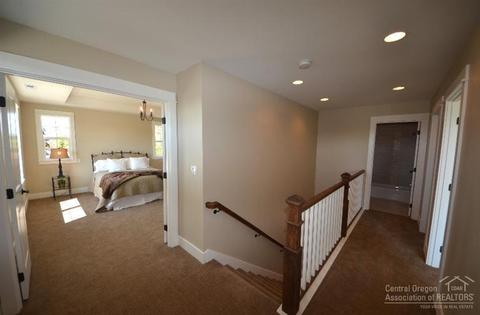 21055 Don St, Bend, OR 97701 photo 23