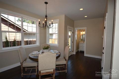 21055 Don St, Bend, OR 97701 photo 11