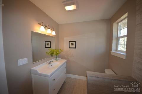 21055 Don St, Bend, OR 97701 photo 21