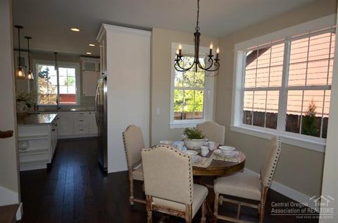 21055 Don St, Bend, OR 97701 photo 12
