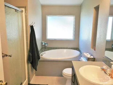 53067 Loop Dr, La Pine, OR 97739 photo 18