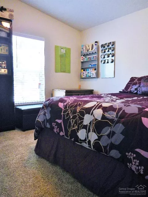 53067 Loop Dr, La Pine, OR 97739 photo 21