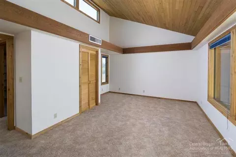 64635 Simon Rd, Bend, OR 97701 photo 13