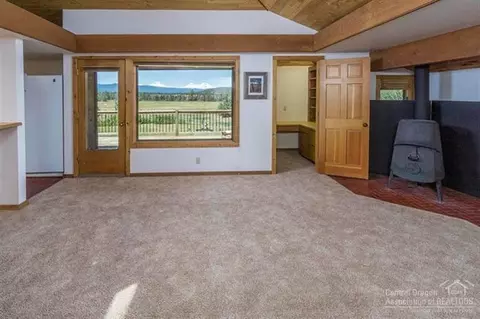 64635 Simon Rd, Bend, OR 97701 photo 10