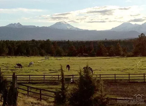 64635 Simon Rd, Bend, OR 97701 photo 18