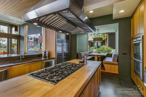 19019 NW Squirreltail Loop, Bend, OR 97701 photo 7
