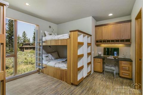 19019 NW Squirreltail Loop, Bend, OR 97701 photo 16