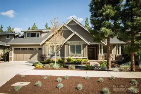 19154 Park Commons Dr, Bend, OR 97701 photo 1