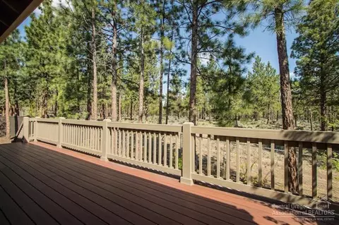 19154 Park Commons Dr, Bend, OR 97701 photo 24