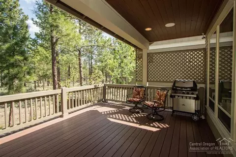 19154 Park Commons Dr, Bend, OR 97701 photo 23