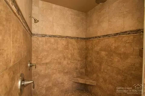 19154 Park Commons Dr, Bend, OR 97701 photo 21