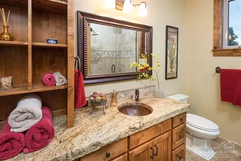 21222 Gift Rd, Bend, OR 97701 photo 13