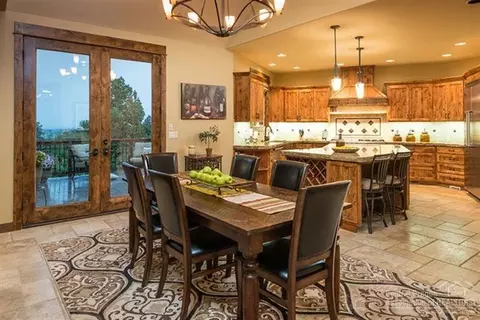 21222 Gift Rd, Bend, OR 97701 photo 6