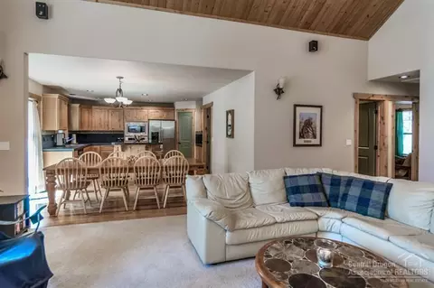 15314 Bear St, La Pine, OR 97739 photo 12