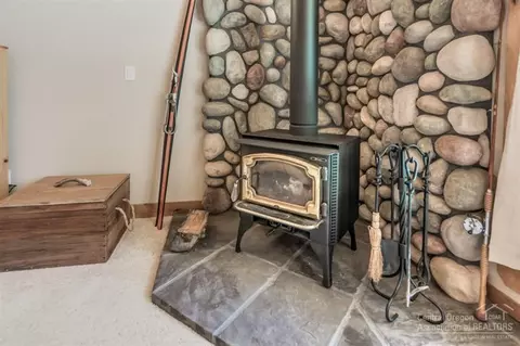 15314 Bear St, La Pine, OR 97739 photo 6