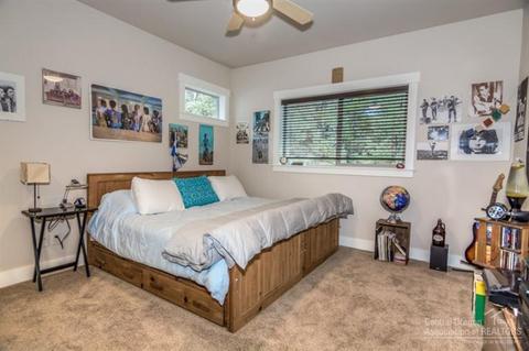 2011 NW 4th St, Bend, OR 97701 photo 19