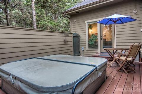 2011 NW 4th St, Bend, OR 97701 photo 15