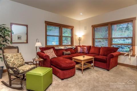 2011 NW 4th St, Bend, OR 97701 photo 10