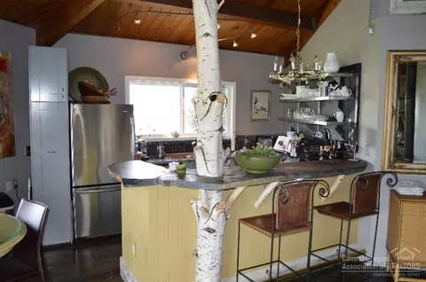 20245 Sturgeon Rd, Bend, OR 97701 photo 6