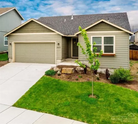 20678 Beaumont Dr, Bend, OR 97701 photo 2