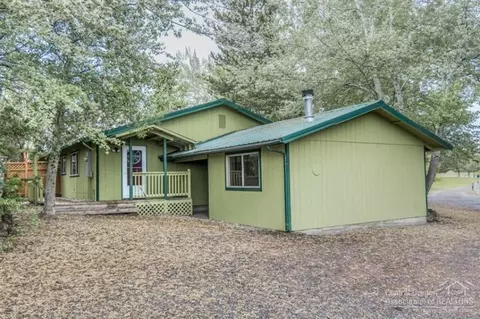 62062 Cody Rd, Bend, OR 97701 photo 3