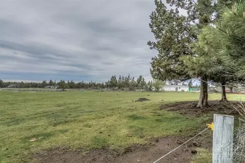 62062 Cody Rd, Bend, OR 97701 photo 8