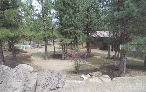 60120 Ridgeview Dr, Bend, OR 97702 photo 6