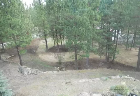 60120 Ridgeview Dr, Bend, OR 97702 photo 4