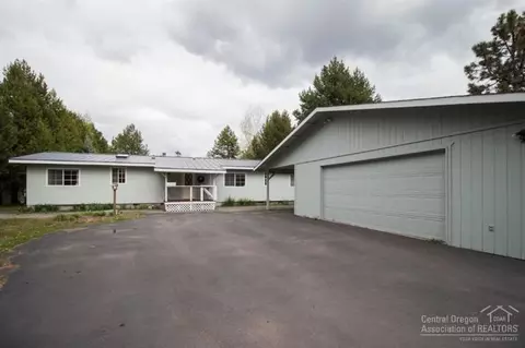 56424 Eclipse Dr, Bend, OR 97707 photo 2