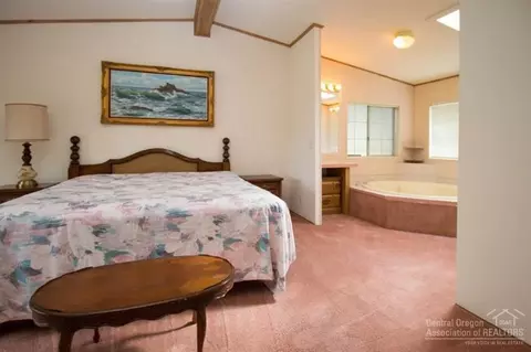 56424 Eclipse Dr, Bend, OR 97707 photo 21